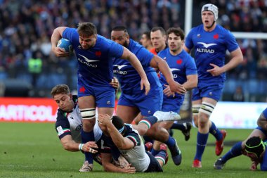 Rome, Italy 05.02.2023: STEPHEN VARNEY (ITA), ANTHONY JELONCH (FRA), GIACOMO NICOTERA (ITA) in action during the Guinness Six Nations 2023 rugby match between ITALY vs France at Stadio Olimpico on February 05, 2023 in Rome, Italy.
