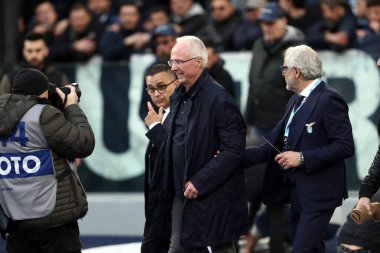 Roma, İtalya 19.03.2023: SVEN GORAN ERIKSON Serie A Şampiyonası öncesinde Lazio taraftarlarını selamladı, SS Lazio ile AS Roma arasındaki futbol maçı Roma, İtalya 'daki Stadio Olimpico' da.