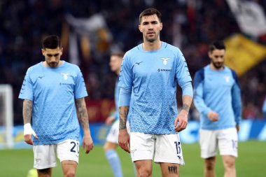 Roma, İtalya 19.03.2023: Serie A Şampiyonası 'ndan önce Lazio ısınma turu, İtalya' nın başkenti Roma 'daki Stadio Olimpico' da SS Lazio ile AS Roma arasındaki futbol müsabakası..