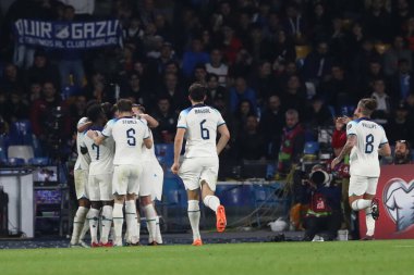 Napoli, İtalya 23.03.2023: Harry Kane ceza olarak ikinci golü attı ve İtalya 'nın Napoli kentindeki Diego Armando Maradona Stadyumu' nda ITALY-ENGLAND arasındaki Uefa Avrupa Kalipleri 2024 C Grubu futbol karşılaşmasını kutladı..