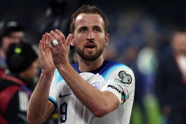 Napoli, İtalya 23.03.2023: Harry Kane (ENGLAND) İtalya 'nın Napoli kentindeki Diego Armando Maradona stadyumunda oynanan Uefa Avrupa Kalifiye Grubu 2024 C Grubu futbol karşılaşmasının galibiyetini kutladı..