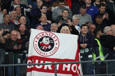 Napoli, İtalya 23.03.2023: İngiltere taraftarları İtalya 'nın Napoli kentindeki Diego Armando Maradona Stadyumu' nda oynanan Uefa Avrupa Kalifiye Grubu 2024 C Grubu futbol karşılaşmasının galibiyetini kutluyorlar..