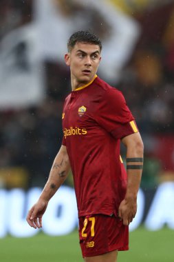 Roma, İtalya 2.04.2023: Paulo Dybala (AS ROMA) Serie A 2022 / 2023 şampiyonluk maçında, AS Roma ile UC Sampdoria arasındaki Roma Olimpiyat Stadyumu, İtalya.