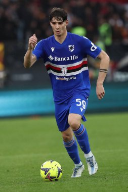 Roma, İtalya 2.04.2023: Alessandro Zanoli (Samp) Serie A 2022 / 2023 şampiyonluk maçında, AS Roma 'nın UC Sampdoria' ya karşı Roma Olimpiyat Stadyumu 'nda oynadığı 28..