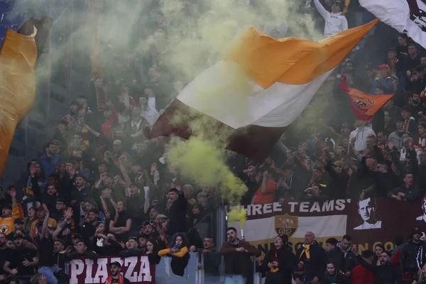 Roma Itália 2023 Bandeiras Apoiantes Roma Estande Durante Serie 2022 — Fotografia de Stock