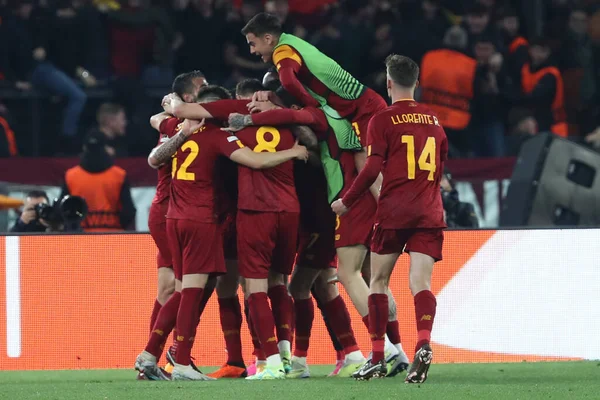 Roma, İtalya 20.04.2023: Uefa Avrupa Ligi 2023 futbol maçı, çeyrek final, AS Romanları Feyenoord 'a karşı Roma Olimpiyat Stadyumu, İtalya.