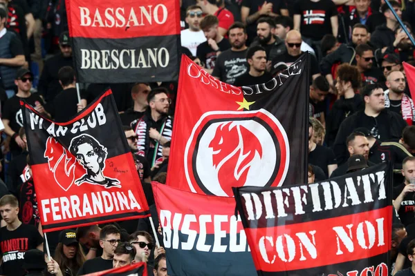 Roma Italia 2023 Milán Banderas Los Aficionados Stand Antes Serie —  Fotos de Stock