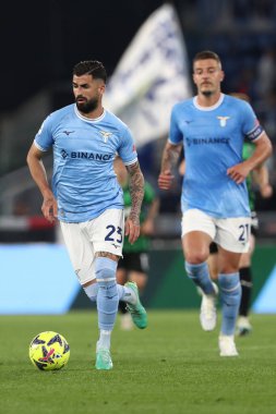 Roma, İtalya 03.05.2023: Elseid Hysaj (Lazio) Serie A 2022 / 2023 futbol karşılaşması sırasında, SS Lazio ile Sassuolo arasında İtalya 'nın başkenti Roma' daki Olimpiyat Stadyumu 'nda oynanan karşılaşma..