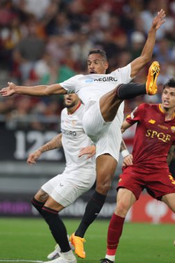 Budapeşte, Macaristan: 31.05.2023: Hungar 'daki Puskas Arena' da Sevilla FC ile AS Romanlar arasında oynanan UEFA Avrupa Ligi 2023 karşılaşmasında Sevilla 'lı Yousseff En-Nesyri eylemde