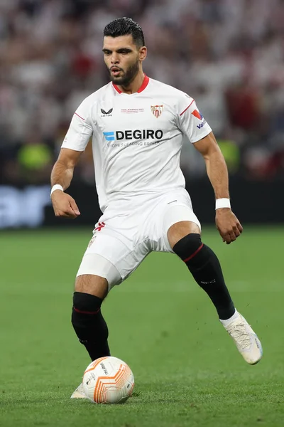 Budapeşte, Macaristan: 31.05.2023: Hungar 'daki Puskas Arena' da Sevilla FC ile AS Romanlar arasında oynanan UEFA Avrupa Ligi 2023 final maçı sırasında Sevilla 'nın Suso eylemi