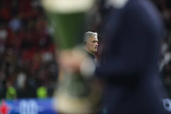 Budapeszt Węgry 2023 Jose Mourinho Rozczarowany Przegranym Finałem Pod Koniec — Zdjęcie stockowe