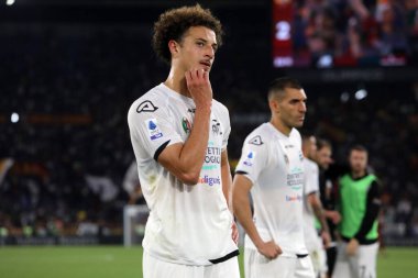 Roma, İtalya 4.06.2023: Serie A 2022 / 2023 futbol maçının sonunda AS Romanları Spezia Calcio 2008 ile İtalya 'nın başkenti Roma' daki Olimpiyat Stadyumu arasında oynanan 36..