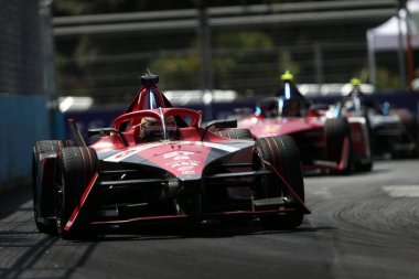 Roma, İtalya 16.07.2023: Jake Dennis (Avalanche Andretti takımı) 2022 / 23 ABB FIA Formula E Dünya Sürücüler Şampiyonası Hankook Roma E-Prix tur 14, İkinci Norman Nato Nissan Formula E, Sam Bird Jaguar TCS yarışını kazandı. 