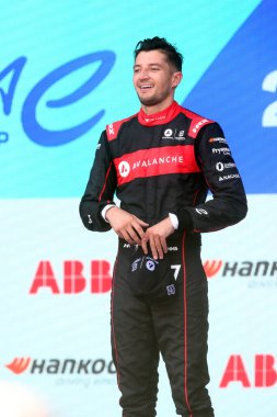 Roma, İtalya 16.07.2023: Jake Dennis (Avalanche Andretti takımı) 2022 / 23 ABB FIA Formula E Dünya Sürücüler Şampiyonası Hankook Roma E-Prix tur 14, İkinci Norman Nato Nissan Formula E, Sam Bird Jaguar TCS yarışını kazandı. 