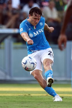 Frosinone, İtalya 19.08.2023: İtalya Serie A 2023 / 2024 futbol maçının 1. gününde Frosinone ile Napoli Calcio arasında Frosinone, İtalya 'daki Benito Stirpe Stadyumu' nda maç var..