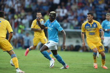Frosinone, İtalya 19.08.2023: İtalya Serie A 2023 / 2024 futbol maçının 1. gününde Frosinone ile Napoli Calcio arasında Frosinone, İtalya 'daki Benito Stirpe Stadyumu' nda maç var..