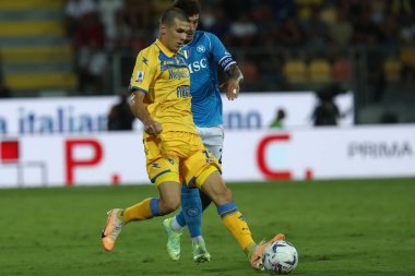 Frosinone, İtalya 19.08.2023: İtalya Serie A 2023 / 2024 futbol maçının 1. gününde Frosinone ile Napoli Calcio arasında Frosinone, İtalya 'daki Benito Stirpe Stadyumu' nda maç var..