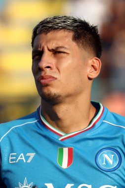 Frosinone, İtalya 19.08.2023: İtalya Serisi A 2023 / 2024 'te İtalya' nın Frosinone kentindeki Benito Stirpe Stadyumu 'nda Frosinone ile Napoli Calcio arasındaki maç sırasında Napoli' li Mathias Olivera.