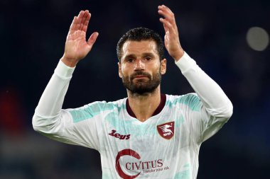 Roma, İtalya 20.08.2023: Salernitana 'lı Antonio Candreva İtalya Serie A TIM 2023-2024 futbol karşılaşmasının 1. gününde Roma' daki Olimpiyat Stadyumu 'nda AS Roma ve Salernitana arasında taraftarları karşıladı..