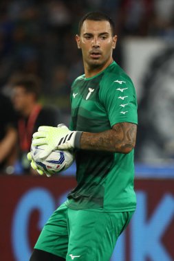 Roma, İtalya 27.08.2023: Luigi Sepe of Lazio: İtalya Serie A TIM 2023-2024 futbol karşılaşmasının 2. gününde Roma 'daki Olimpiyat Stadyumu' nda SS Lazio ile Genoa CFC arasındaki ısınma turunda.