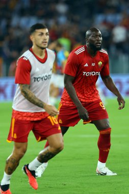 Roma, İtalya 17.09.2023: Roma 'dan Romelu Lukaku İtalya Serie A TIM 2023-2024 futbol karşılaşması öncesinde Roma Olimpiyat Stadyumu' nda AS Roman - Empoli FC arasındaki ısınma turunda görülüyor..