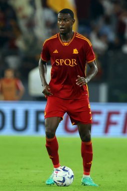 Roma, İtalya 17.09.2023: Roman Evan Ndicka İtalya Serie A TIM 2023-2024 futbol karşılaşması sırasında Roma 'daki Olimpiyat Stadyumu' nda AS Roman Empoli FC 'ye karşı..