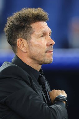 Roma, İtalya 19.09.2023: Diego Simeone teknik direktörü Atletico, Uefa Şampiyonlar Ligi 2023-2024, E grubu arasında oynanan Roma Olimpiyat Stadyumu 'nda SS Lazio' ya karşı Atletico de Madrid maçında Lazio taraftarlarını karşıladı..