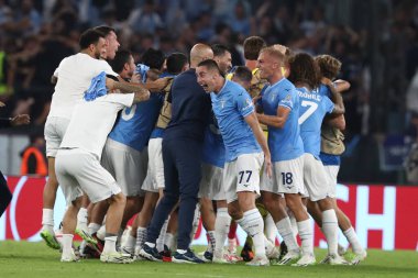 Roma, İtalya 19.09.2023: Lazio kalecisi Ivan Provedel golü attı ve Uefa Şampiyonlar Ligi 2023-2024, E grubu ile Roma Olimpiyat Stadyumu 'nda SS Lazio ve Atletico de Madrid arasında kutladı..