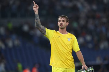 Roma, İtalya 19.09.2023: Lazio kalecisi Ivan Provedel golü attı ve Uefa Şampiyonlar Ligi 2023-2024, E grubu ile Roma Olimpiyat Stadyumu 'nda SS Lazio ve Atletico de Madrid arasında kutladı..