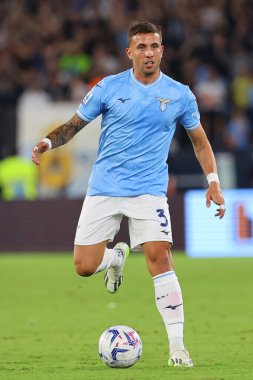 Roma, İtalya 23.09.2023: Lazio 'lu Luca Pellegrini İtalya Serie A TIM 2023-2024 5 futbol karşılaşmasında SS Lazio' nun AC Monza 'ya karşı Roma Olimpiyat Stadyumu' nda oynadığı karşılaşmada görev aldı..