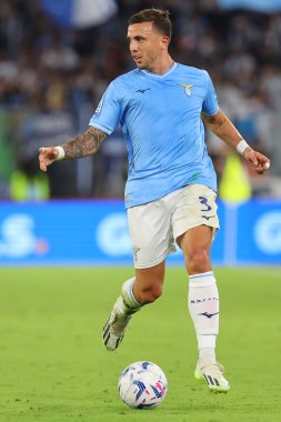 Roma, İtalya 23.09.2023: Lazio 'lu Luca Pellegrini İtalya Serie A TIM 2023-2024 5 futbol karşılaşmasında SS Lazio' nun AC Monza 'ya karşı Roma Olimpiyat Stadyumu' nda oynadığı karşılaşmada görev aldı..