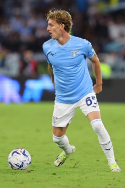 Roma, İtalya 23.09.2023: Lazio 'lu Nicolo Rovella İtalya Serie A TIM 2023-2024 5 futbol karşılaşmasında SS Lazio' nun AC Monza 'ya karşı Roma Olimpiyat Stadyumu' nda oynadığı karşılaşmada.