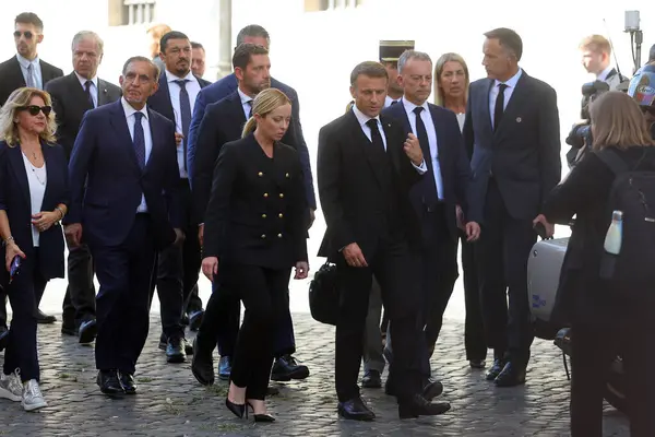 Rome Italië 2023 Eerste Minister Giorgia Meloni President Van Franse — Stockfoto