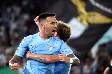 Roma, İtalya 27.09.2023: Lazio 'lu Matias Vecino golü attı ve İtalya' daki Serie A TIM 2023-2024 6 günlük futbol karşılaşmasında SS Lazio ile Roma Olimpiyat Stadyumu 'ndaki FC Torino arasında oynanan karşılaşmayı kutladı..