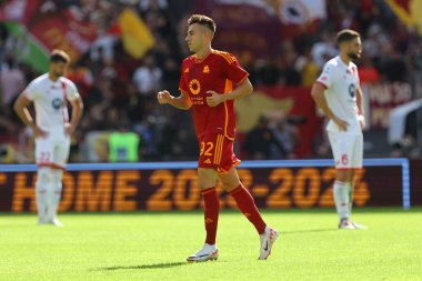 Roma, İtalya 22,10.2023: Roman Stephan El Shaarawy İtalya Serie A TIM 2023-2024 futbol karşılaşmasının dokuzuncu gününde Roma 'daki Olimpiyat Stadyumu' nda AS Roman - AC Monza arasındaki golü attı..