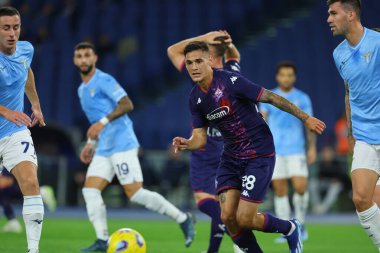 Roma, İtalya 30.10.2023: Fiorentina 'dan Martinez Qaurta İtalya Serisi A TIM 2023-2024 futbol maçının 10. gününde, SS Lazio' ya karşı ACF Fiorentina Roma Olimpiyat Stadyumu 'nda.