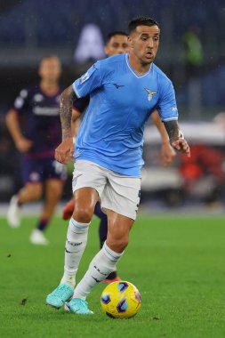 Roma, İtalya 30.10.2023: Lazio 'lu Matias Vecino İtalya Serie A TIM 2023-2024 futbol maçının 10. gününde, SS Lazio' nun ACF Fiorentina 'ya karşı Roma Olimpiyat Stadyumu' nda oynadığı müsabaka sırasında.