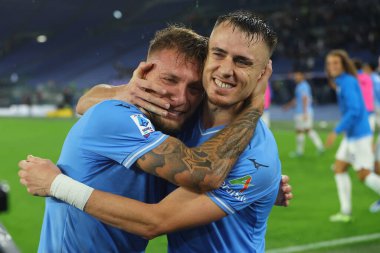 Roma, İtalya 30.10.2023: Lazio 'lu Ciro Immobile penaltıyı 1-0 yendi ve İtalya Serie A TIM 2023-2024 futbol karşılaşmasının 10. gününde Roma Olimpiyat Stadyumu' nda SS Lazio ile ACF Fiorentina arasında kutluyor..