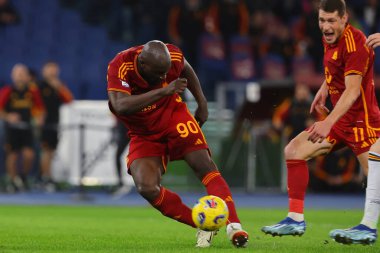 Roma, İtalya 06.11.2023: Romanlardan Romelu Lukaku golü attı ve İtalya Serie A TIM 2023-2024 futbol karşılaşmasının 11. gününde takımla birlikte kutladı, AS Romanları ABD Lecce 'ye karşı Roma Olimpiyat Stadyumu' nda.