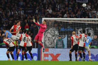 Roma, İtalya 07.11.2023: Feyenoord 'dan Justin Bijlow Uefa Şampiyonlar Ligi 2023-2024, E grubu, SS Lazio ile Feyenoord arasındaki Roma Olimpiyat Stadyumu.