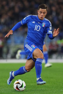 Roma, İtalya 17.11.2023: İtalyan Jorginho, UEFA EURO 2024, Avrupalı EURO, C grubu, İtalya Kuzey Makedonya 'ya karşı Roma' daki OLYMPIC STADIUM maçında penaltıyı kaçırdıktan sonra hayal kırıklığına uğradı 
