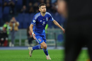 Roma, İtalya 17.11.2023: İtalyan Jorginho, UEFA EURO 2024, Avrupalı EURO, C grubu, İtalya Kuzey Makedonya 'ya karşı Roma' daki OLYMPIC STADIUM maçında penaltıyı kaçırdıktan sonra hayal kırıklığına uğradı 