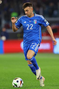 Roma, İtalya 17.11.2023: İtalyan El Shaarawy UEFA EURO 2024, Avrupalı EURO, C grubu, İtalya Kuzey Makedonya 'ya karşı Roma' daki OLYMPIC STADIUM maçında eylem halinde 