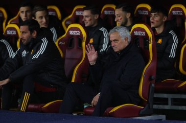 Roma, İtalya 26.11.2023: Jose Mourinho Roma teknik direktörü İtalya Serie A TIM 2023-2024 öncesi, AS Romanları Udinese Calcio 'ya karşı Roma Olimpiyat Stadyumu' nda oynanan futbol karşılaşması.