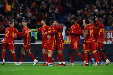 Roma, İtalya 26.11.2023: Roman Gianluca Mancini 1-0 gol attı ve İtalya Serisi A TIM 2023-2024 sezonunda Roma 'daki Olimpiyat Stadyumu' nda AS Roman ve Udinese Calcio arasında oynanan futbol karşılaşmasını takımla birlikte kutladı..