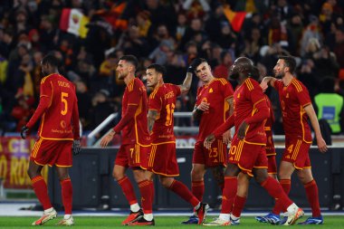 Roma, İtalya 26.11.2023: Roman Gianluca Mancini 1-0 gol attı ve İtalya Serisi A TIM 2023-2024 sezonunda Roma 'daki Olimpiyat Stadyumu' nda AS Roman ve Udinese Calcio arasında oynanan futbol karşılaşmasını takımla birlikte kutladı..