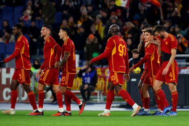 Roma, İtalya 26.11.2023: Roman Gianluca Mancini 1-0 gol attı ve İtalya Serisi A TIM 2023-2024 sezonunda Roma 'daki Olimpiyat Stadyumu' nda AS Roman ve Udinese Calcio arasında oynanan futbol karşılaşmasını takımla birlikte kutladı..