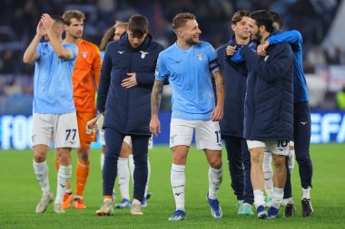 Roma, İtalya 28.11.2023: Lazio 'lu Ciro Immobile ve takımı, Uefa Şampiyonlar Ligi 2023-2024 futbol, E grubu, SS Lazio ile Celtic Glasgow arasında Roma Olimpiyat Stadyumu' nda oynanan karşılaşmada zaferi kutladı..