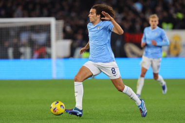 Roma, İtalya 02.12.2023: Lazio 'lu Matteo Guendouzi İtalya Serie A TIM 2023-2024 futbol maçının 14. gününde, SS Lazio ile Cagliari Calcio arasında Roma Olimpiyat Stadyumu' nda oynanacak..