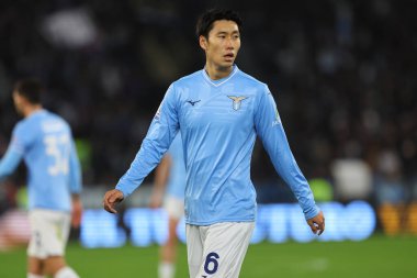 Roma, İtalya 02.12.2023: Lazio 'lu Daichi Kamada İtalya Serie A TIM 2023-2024 futbol karşılaşması sırasında, SS Lazio ile Cagliari Calcio arasında Roma Olimpiyat Stadyumu' nda oynanan karşılaşma..